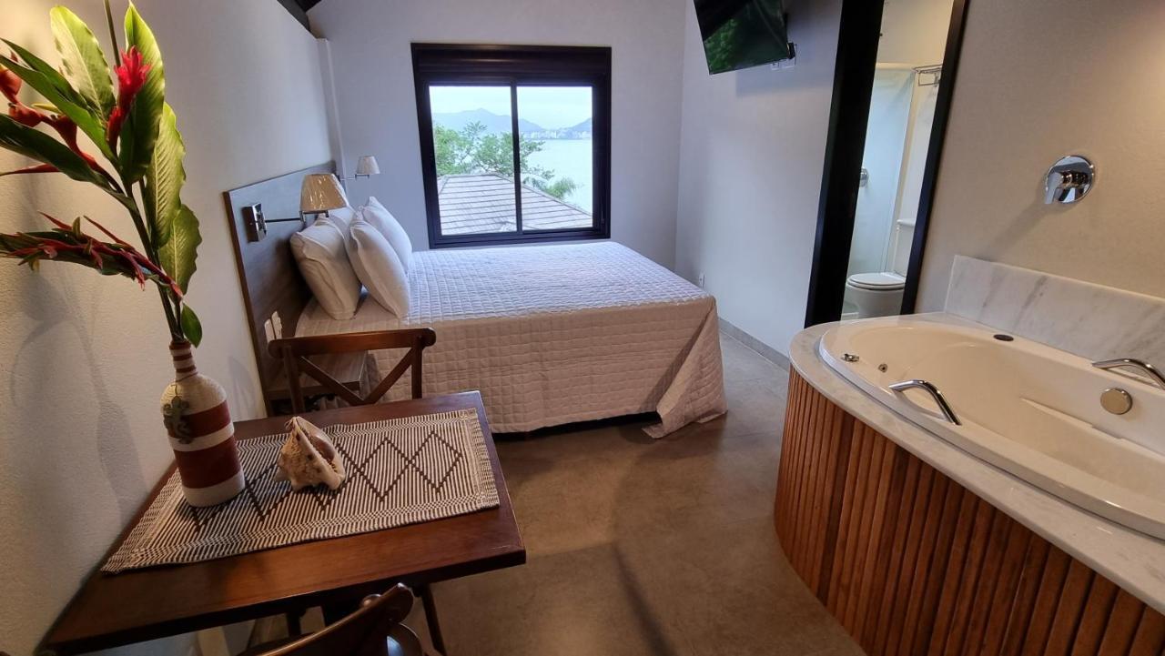 Suítes Com Vista Panorâmica De Bed and breakfast