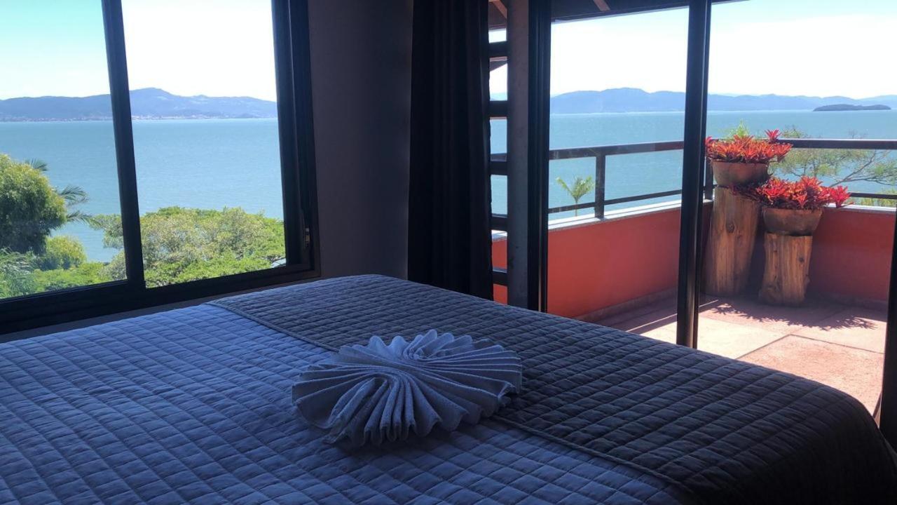 Suítes Com Vista Panorâmica De Bed and breakfast
